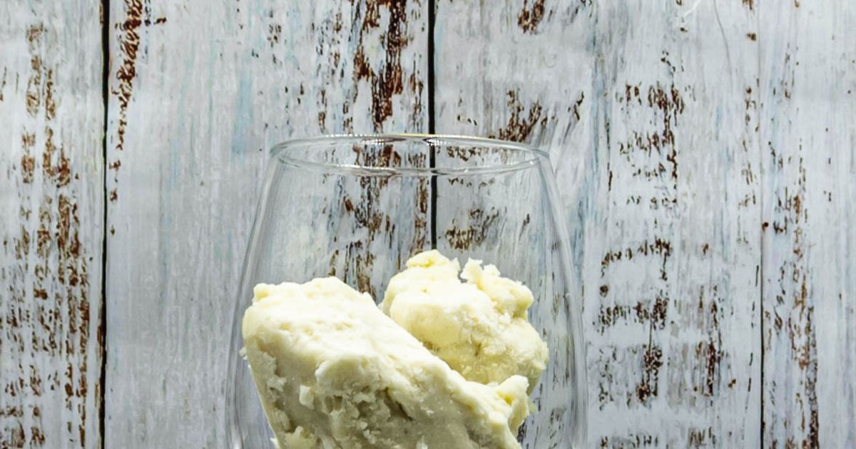 Le beurre de karité Cattier : l'allié à tout faire MelodyMakeUpAddict -  Blog Beauté à tendance bio