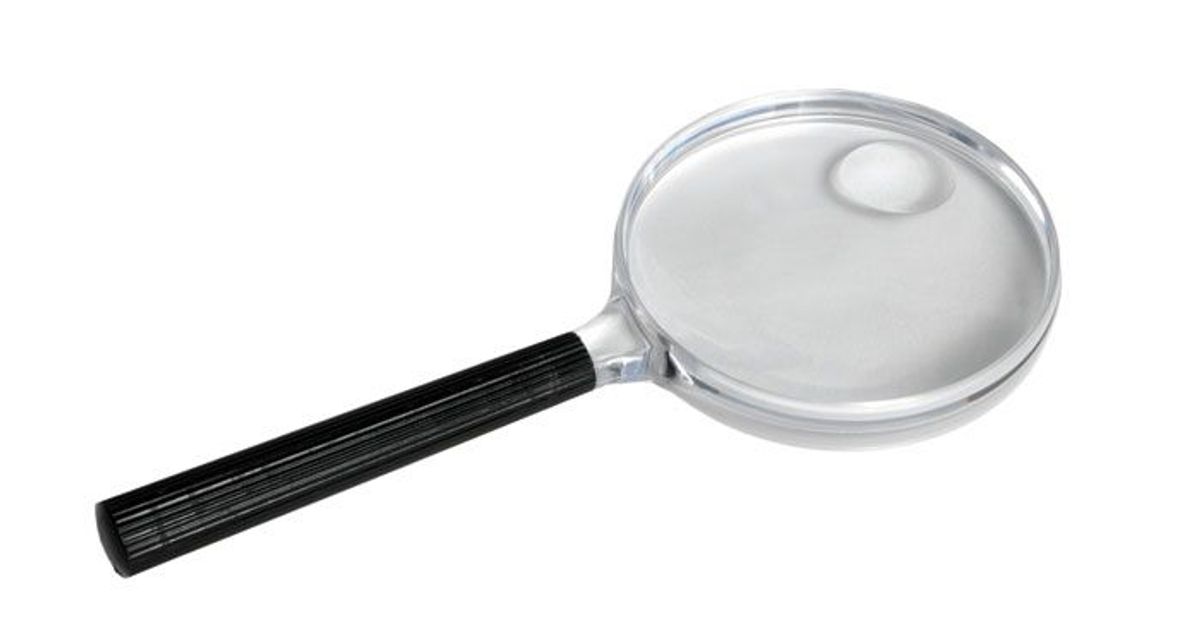 Set of 6 3x plastic magnifiers - lightweight and durable