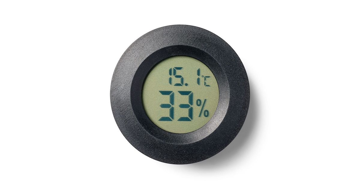 Pack of 8 Humidity and Temperature Sensors - Compact and Precise