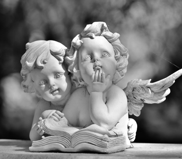 Figurines