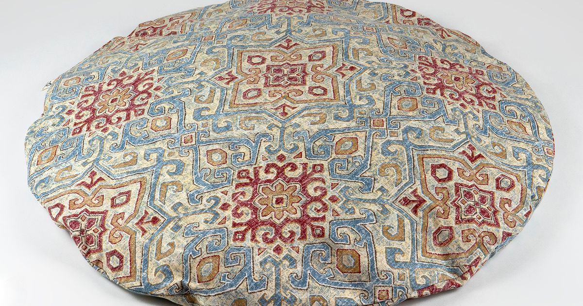 Aztec Zabuton Meditation Mat with organic buckwheat hulls