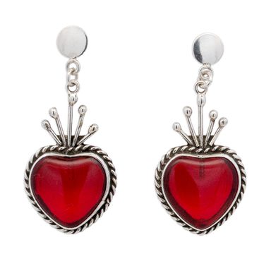 Frida's heart earrings