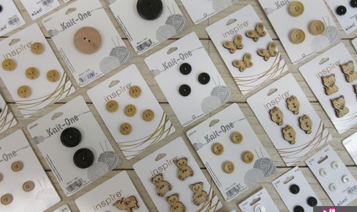Boutons de bois et plastique