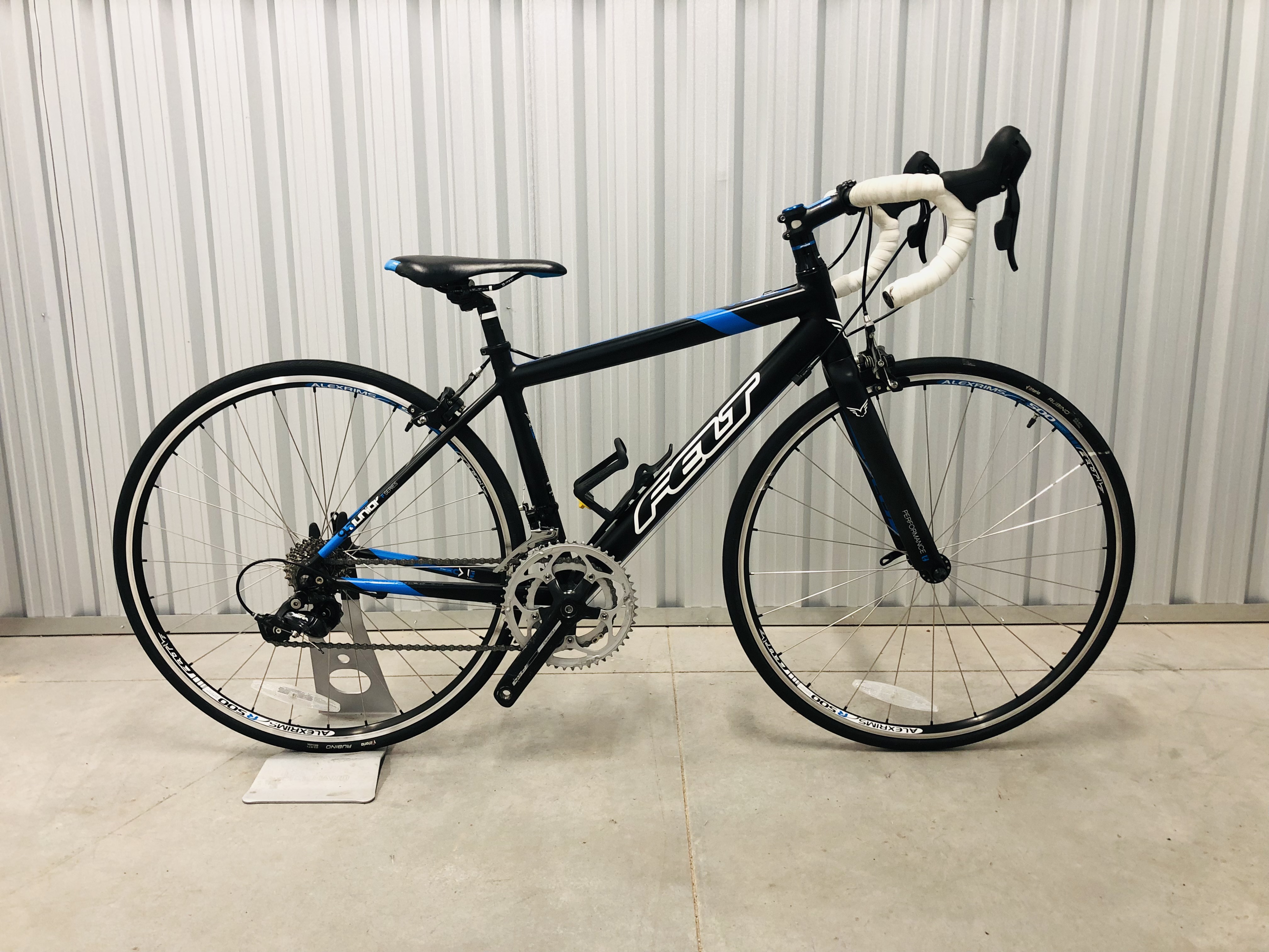 <felt>室内保管 ロードバイク ガーミン Ｆ９５ felt>室内保管 ロードバイク ガーミン F95 felt>室内保管 ロード