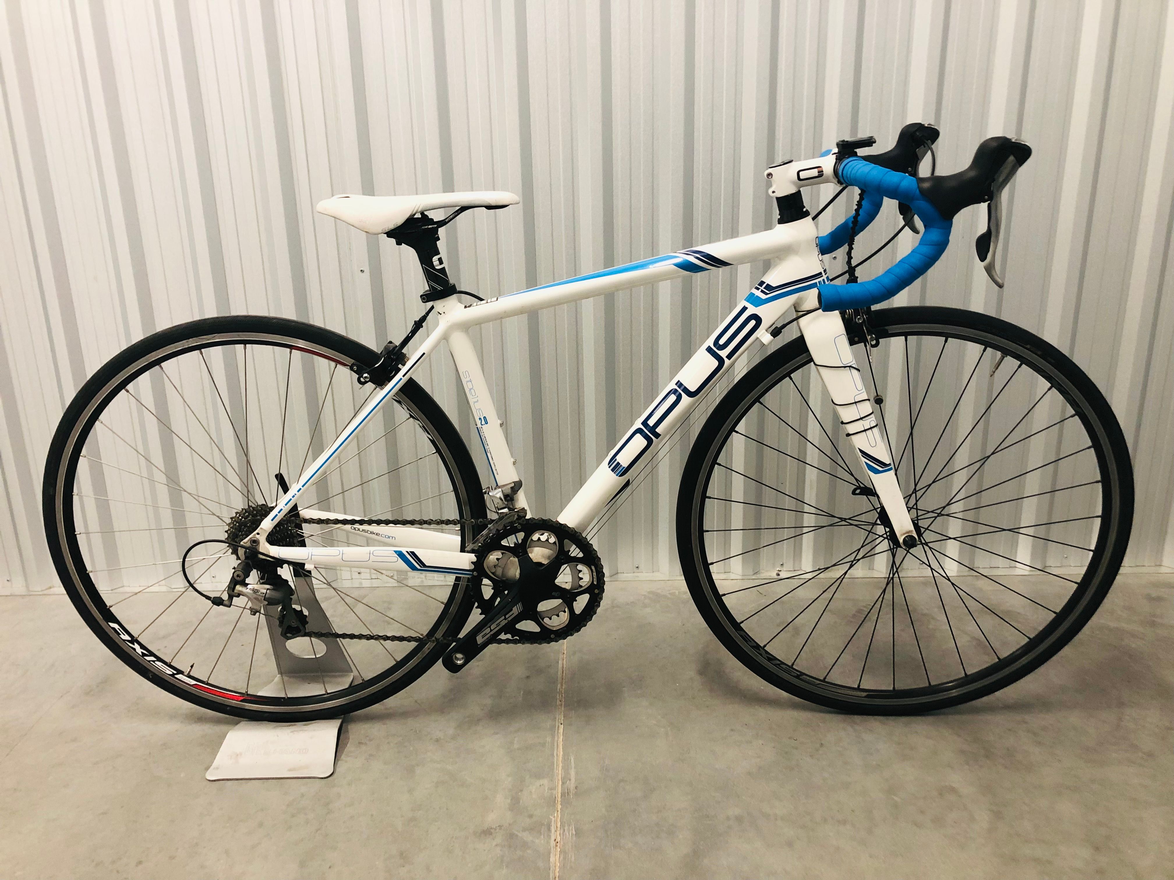 opus cantate road bike