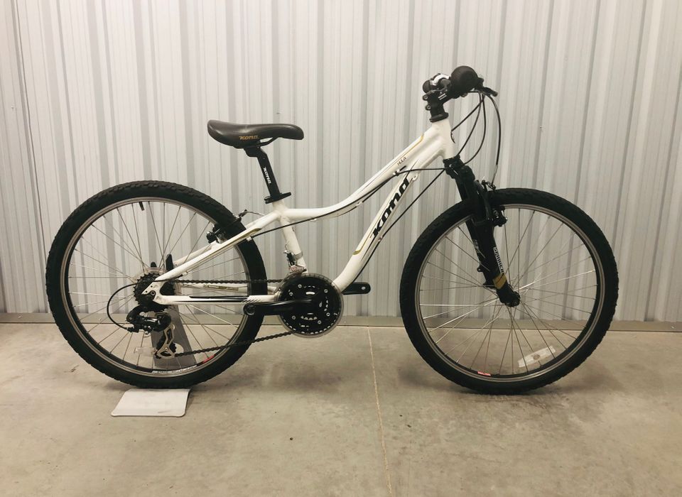 Kona 24 outlet mountain bike