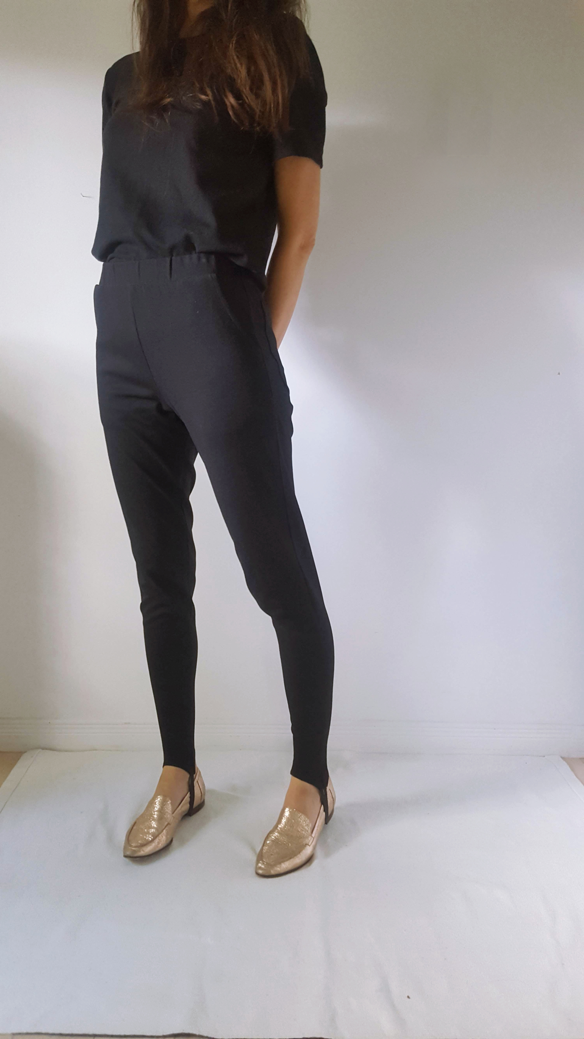 Pantalon fuseau avec elastique best sale sous pied